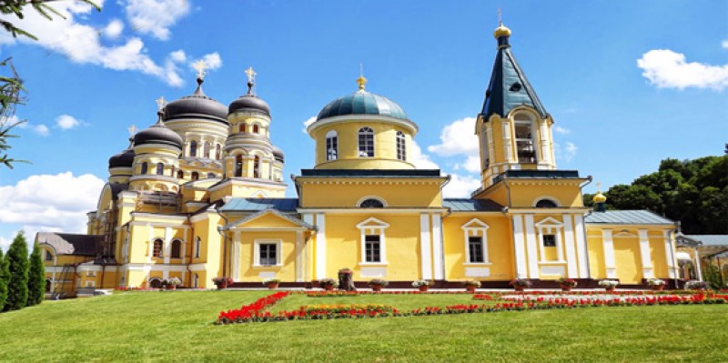 18.09.2016: Excursion - 9 Monasteris of Moldova in 1 Day